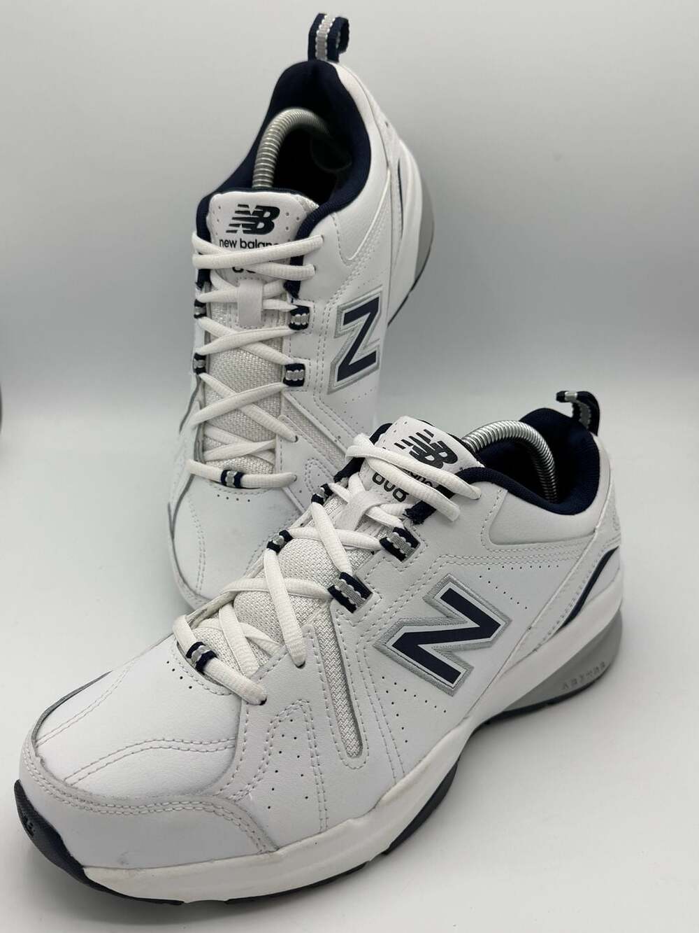 New Balance 608 MX608WT White Navy Training Shoes Men’s 8 Wide Comfort Walking